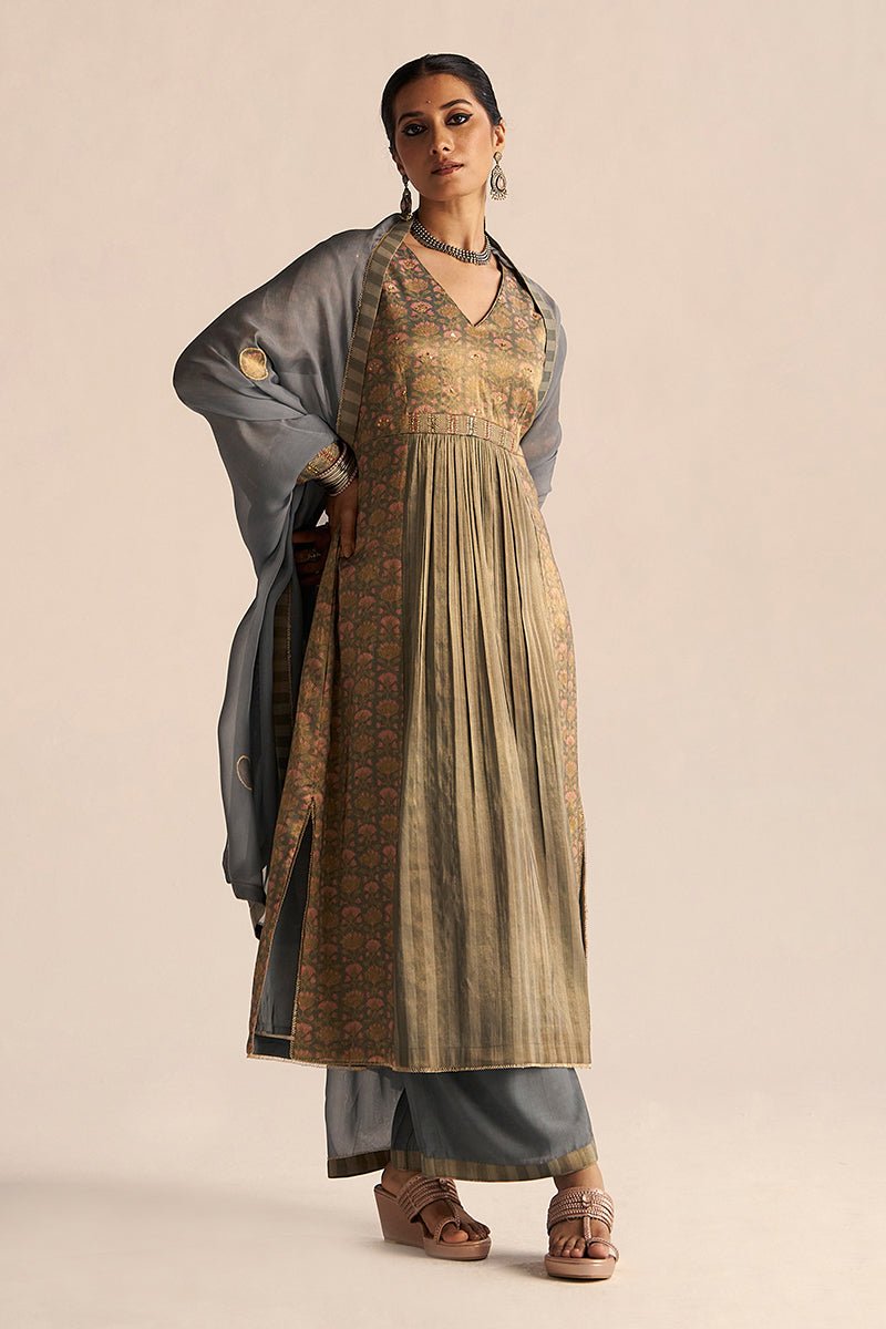 front smile view Monument Grey Tissue Festive Kurta Set