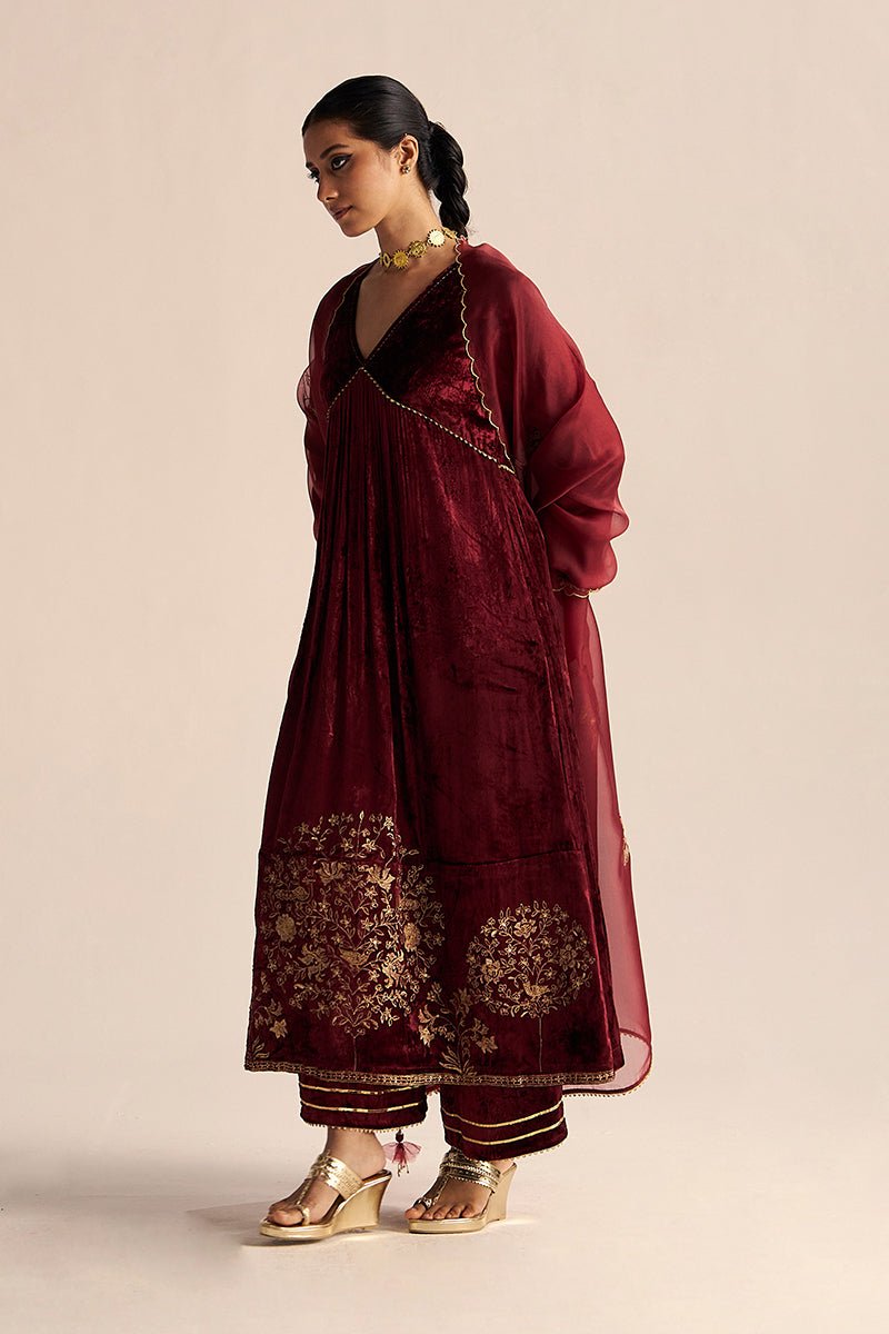 left view side Sun-Dried Tomato Velvet Festive Kurta Set with Kora Silk Dupatta