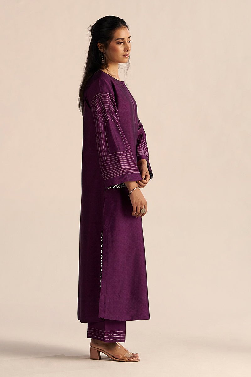 right side Plum Silk Co-ord Set Sleeve Online