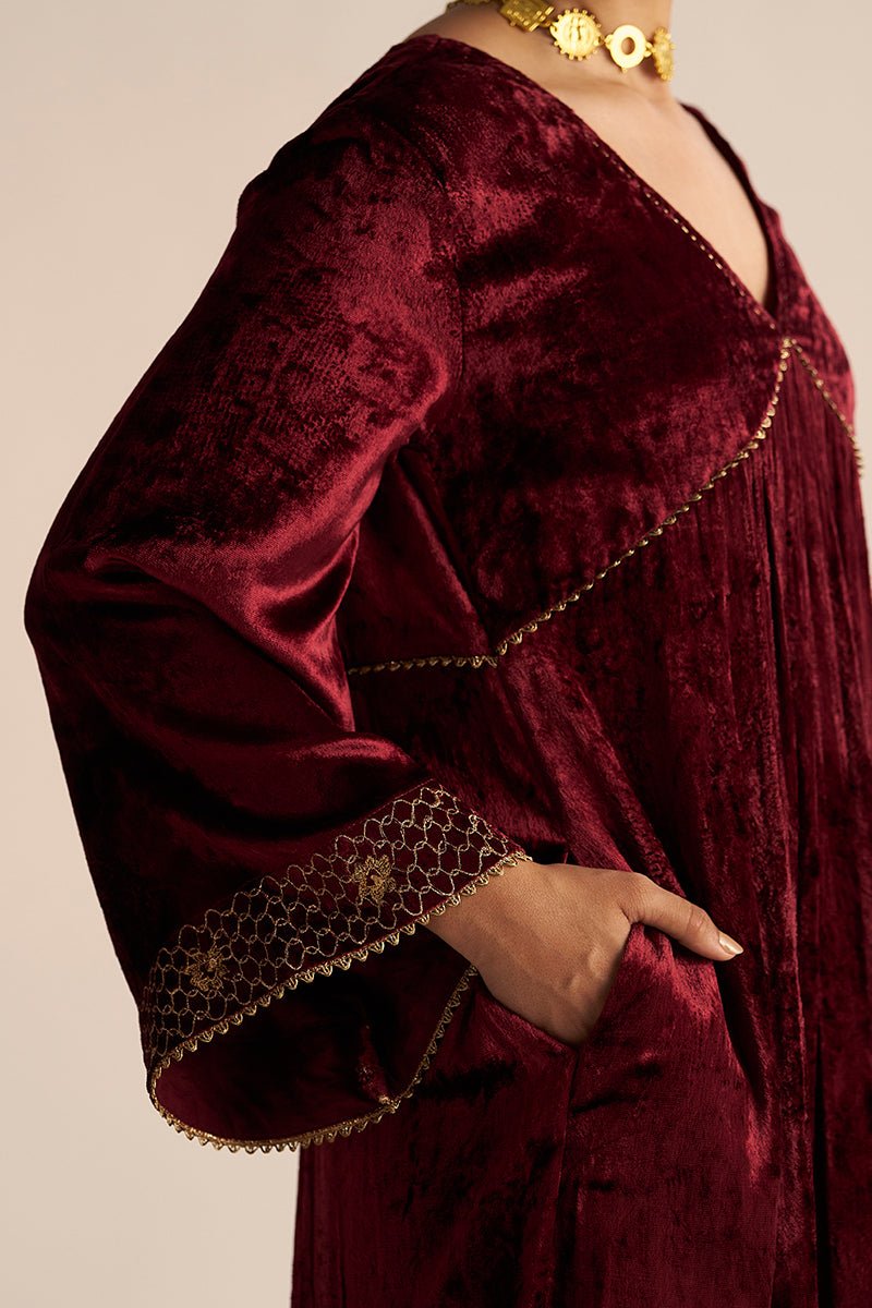 right side hand view Sun-Dried Tomato Velvet Festive Kurta Set with Kora Silk Dupatta