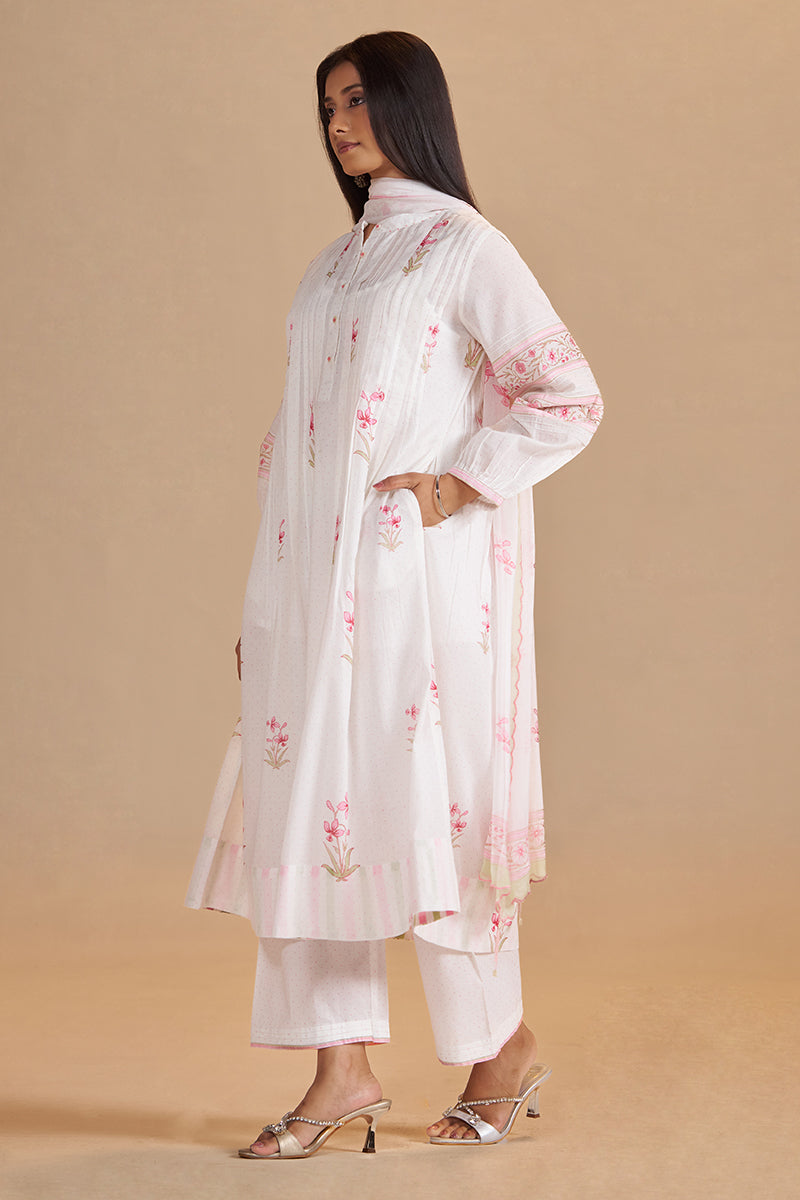 Swan Mul-Mul Light Festive Kurta Set