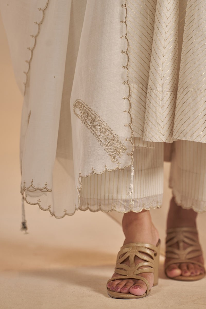 Ivory and Gold Foil Chanderi Festive Kurta Set - Ganga Fashions