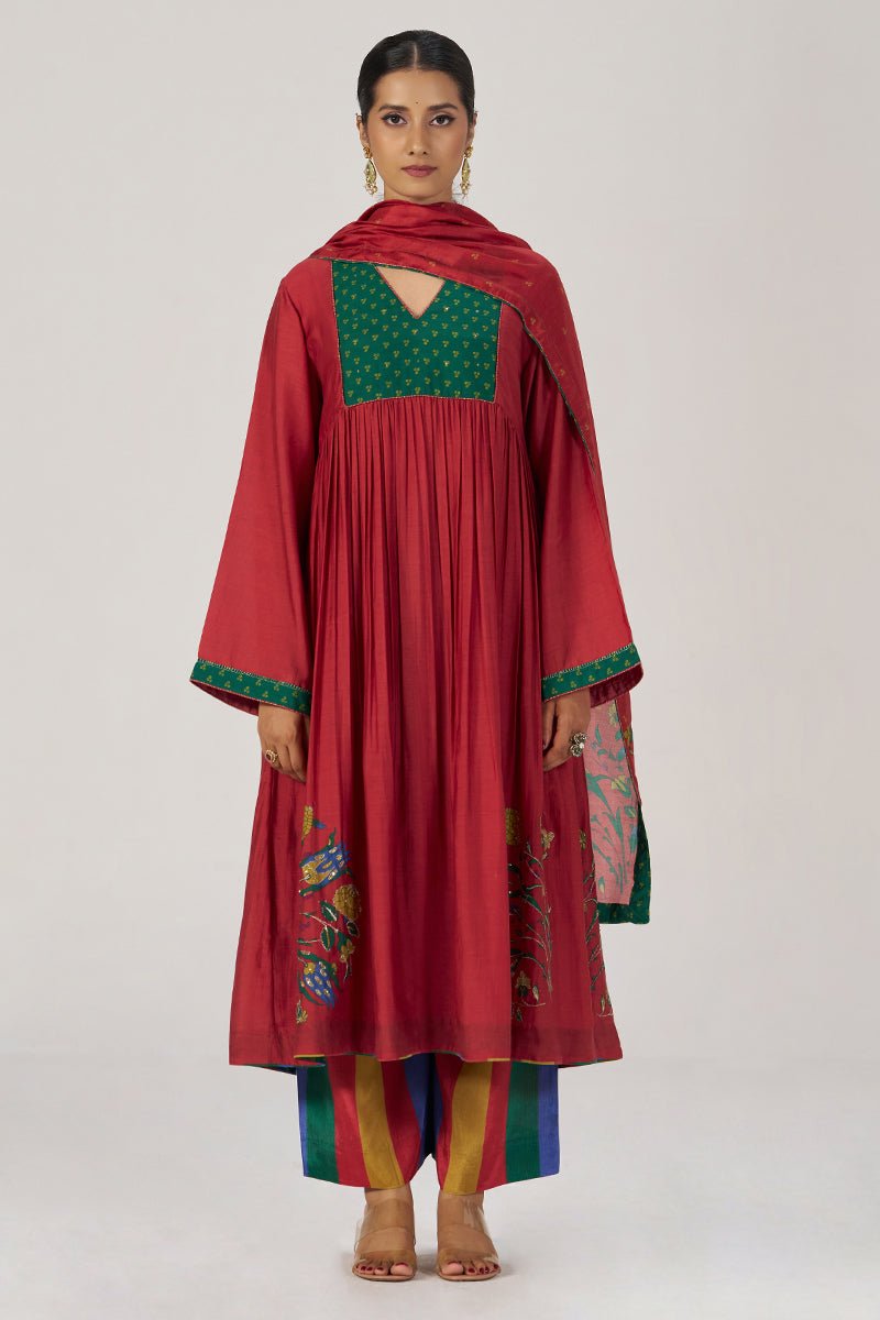 Tango Red and Green Festive Print Kurta Set - Ganga Fashions