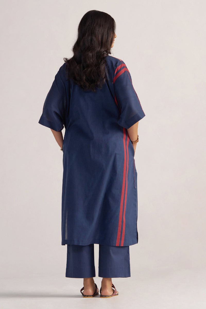 back view model Navy Blue Mul-Mul Kaftaan Set