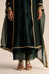 Ponderosa Pine Velvet Festive Kurta Set