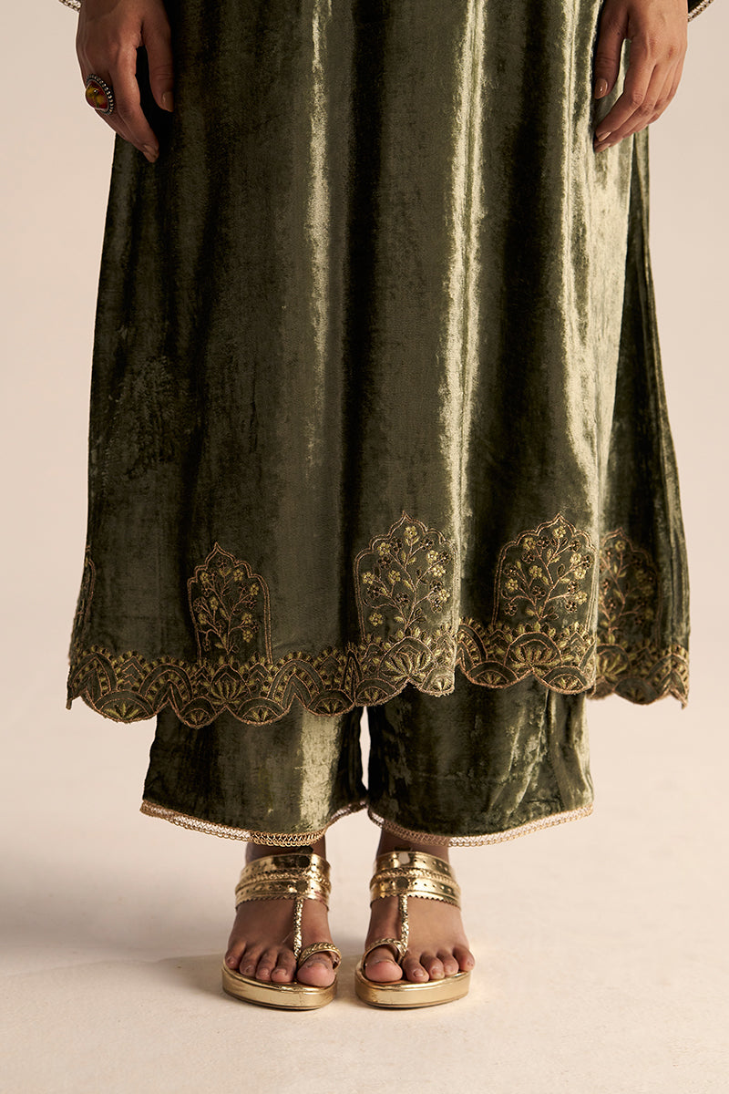 Deep Lichen Green Velvet Festive Kurta Set