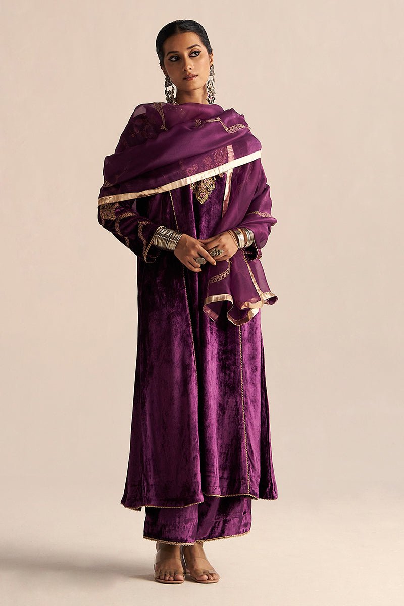Full Body View Imperial Purple Velvet Festive Kurta Set