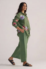 right side view Green Pure Linen Co-ord Set