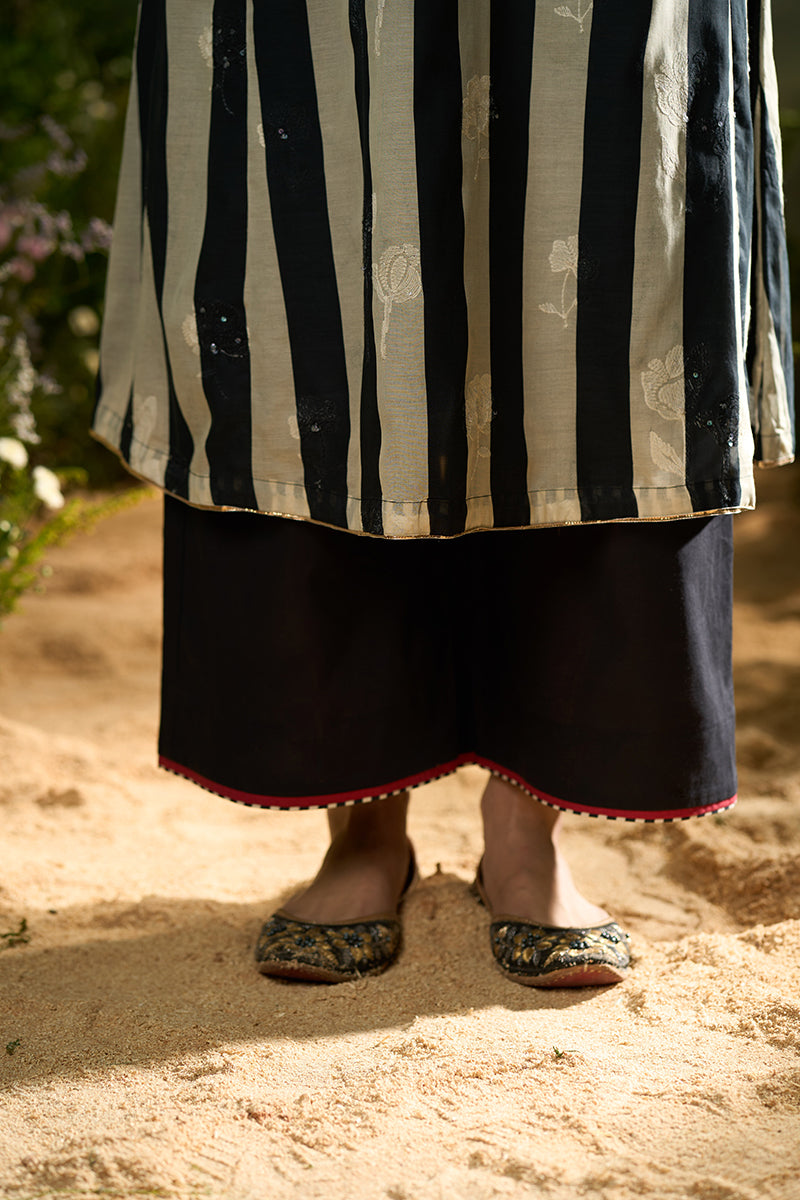 Black and Off White Stripe Traditional Co-ord Set