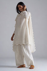 Off-White Mul-Chanderi Embroidered Kurta Set