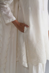 Off-White Mul-Chanderi Embroidered Kurta Set