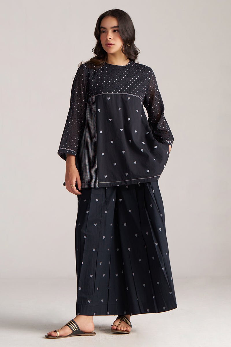 Black and White Mul-Mul Co-ord Set
