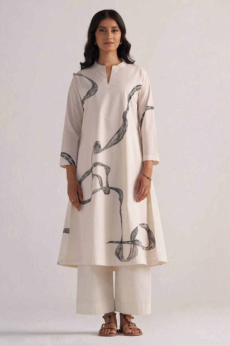 front view Cream and Black Cotton Print Co-ord Set