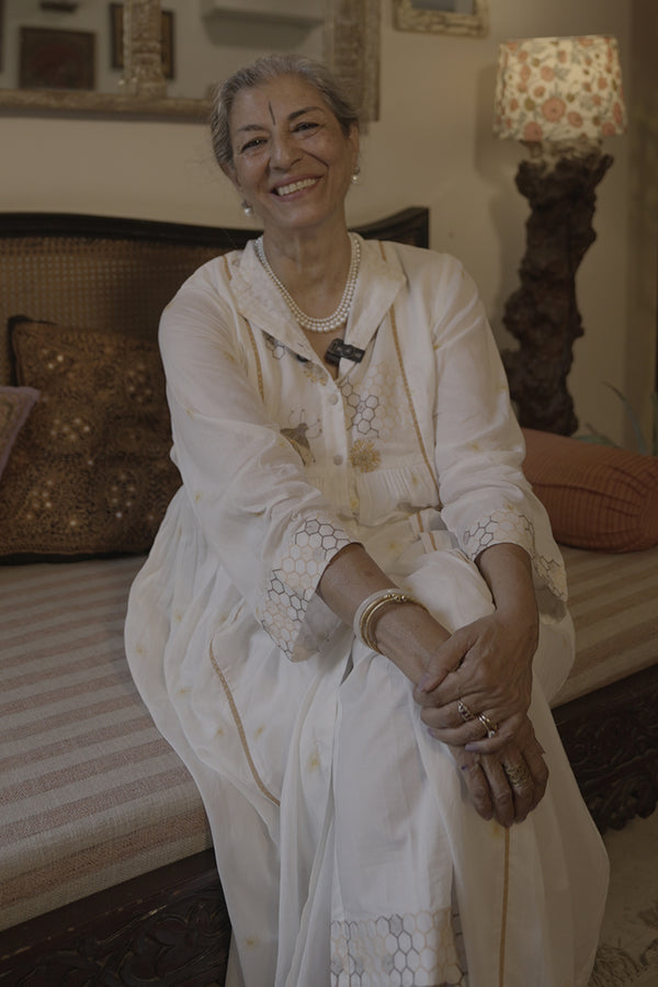 Gita Prakash