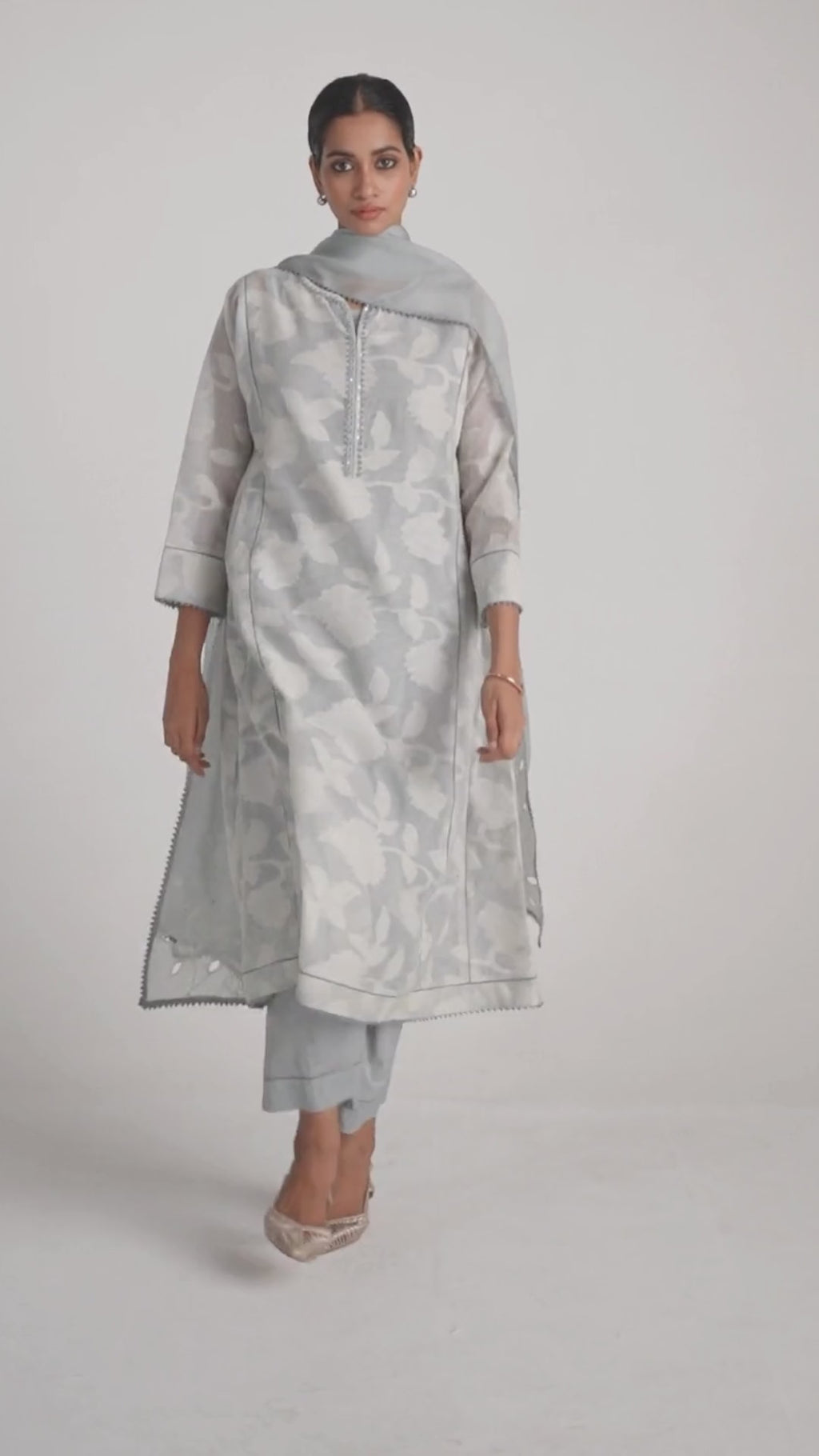 Grey Woven Pheran Kurta Set