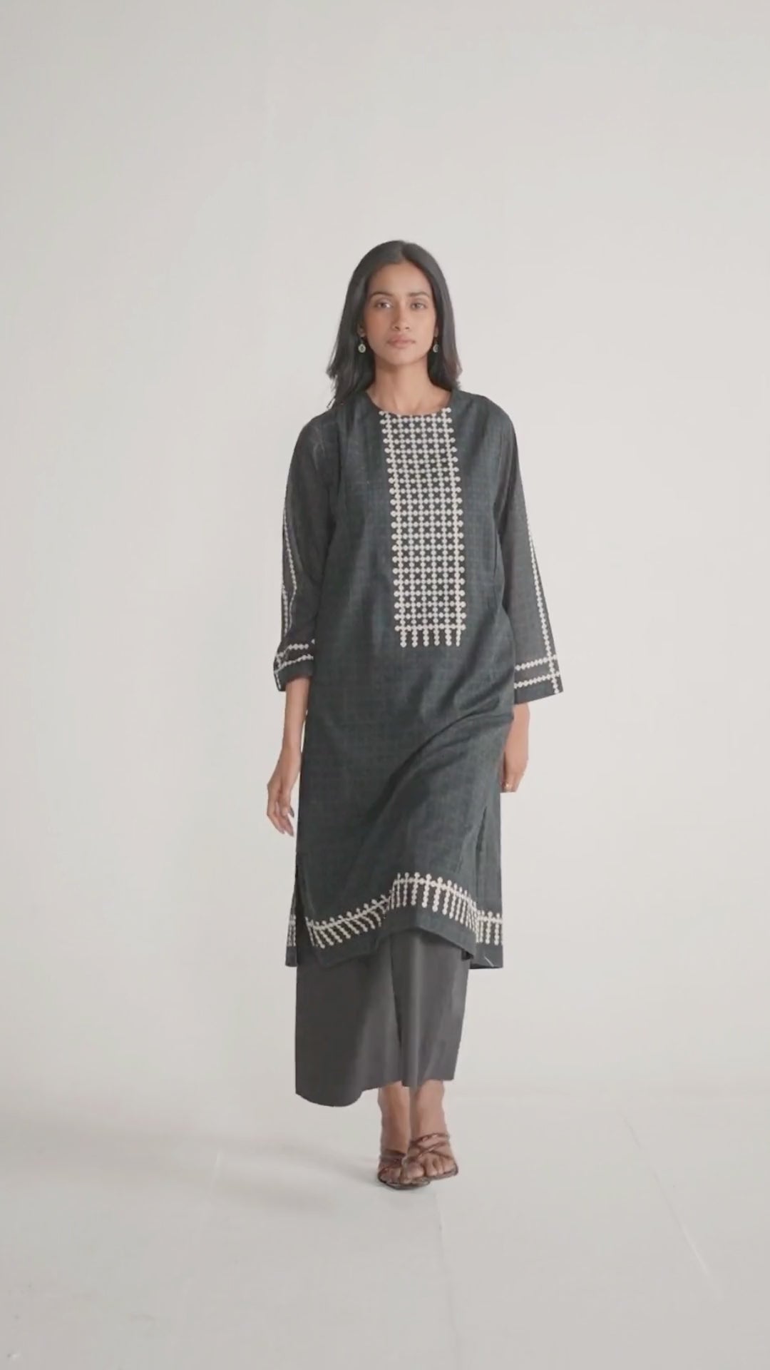 Black & White Mul Mul Print Co-Ord Set
