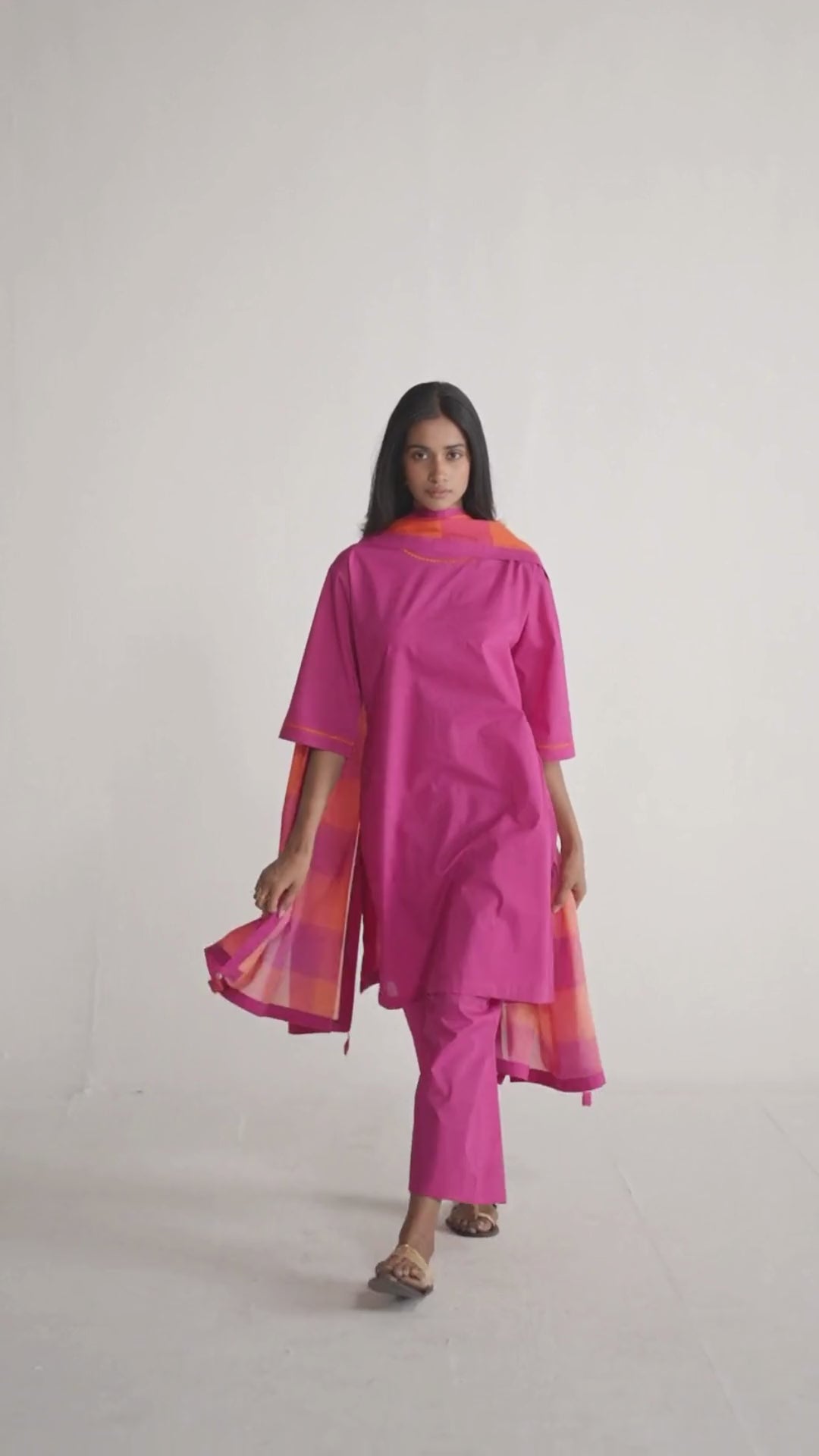 Fuchsia Solid Kurta with Mul Mul Dupatta