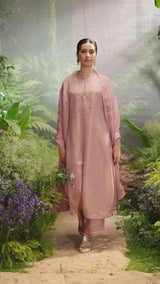 Nostalgia Rose Tissue Silk Festive Kurta Set